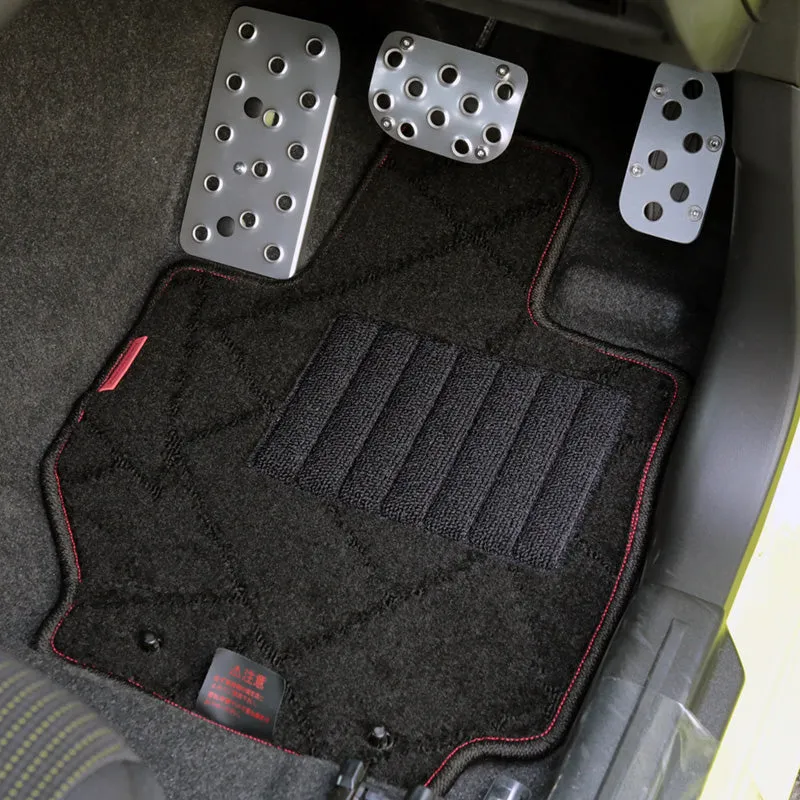 APIO Original Floor Mats for Suzuki Jimny (2018 )