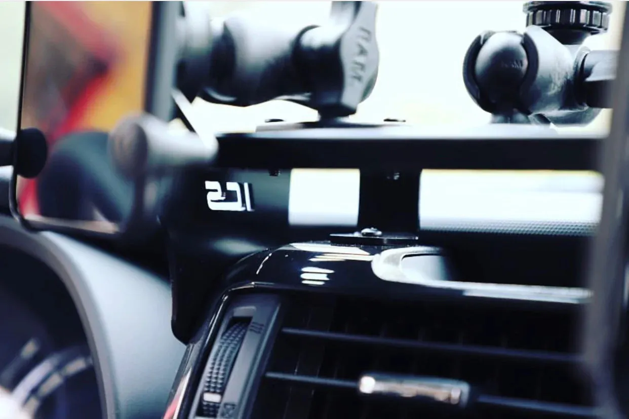 ICS Dash Mount For 4Runner (2010-2024)