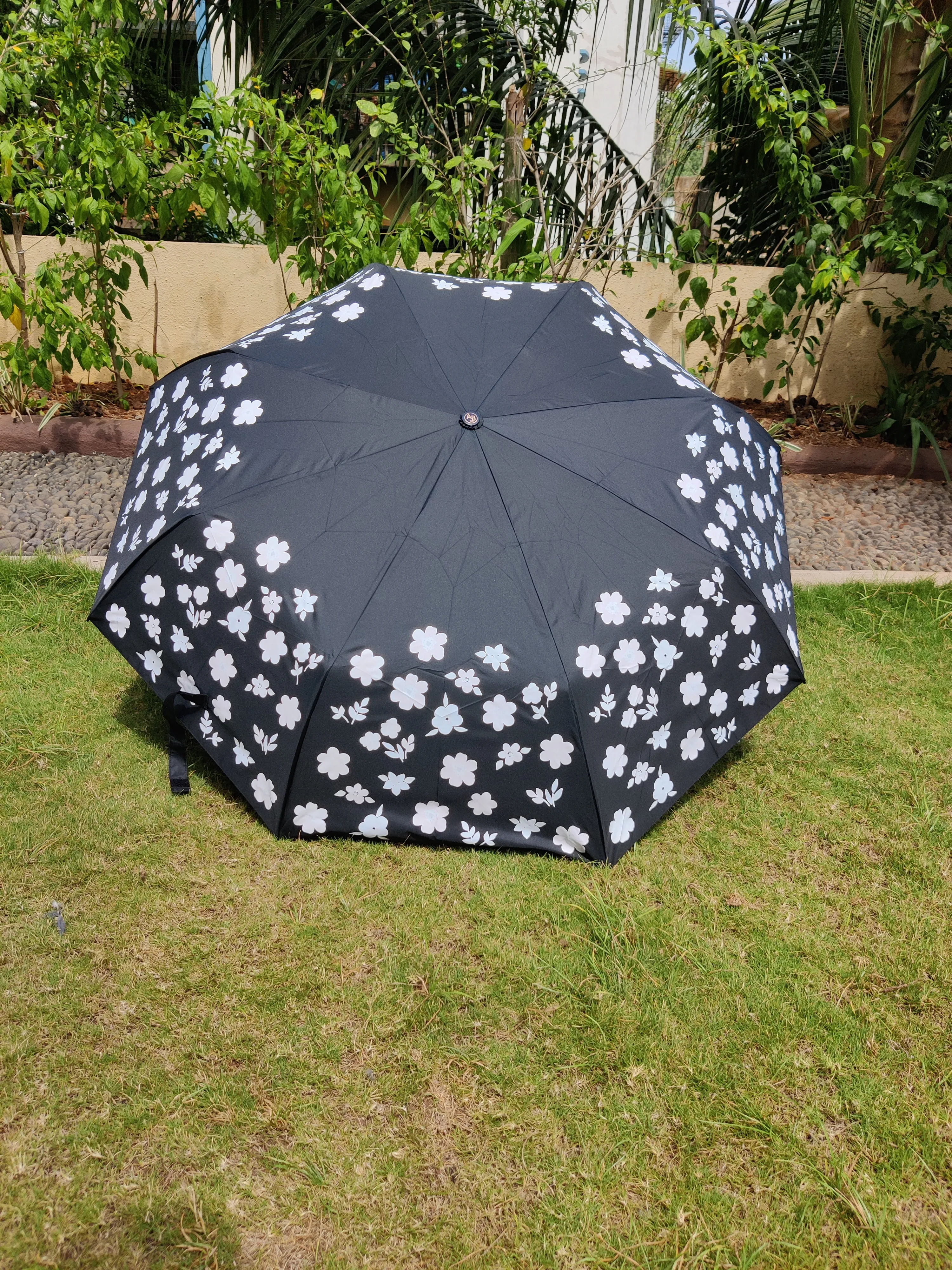Jainsons Colour Changing Umbrella | 3 Fold | Jumbo Size | Magic Series