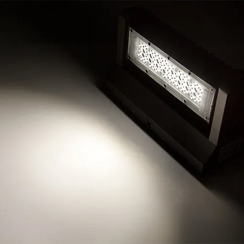 LED Rotatable Wall Pack, 40W, 5000K, 5,000 Lumens