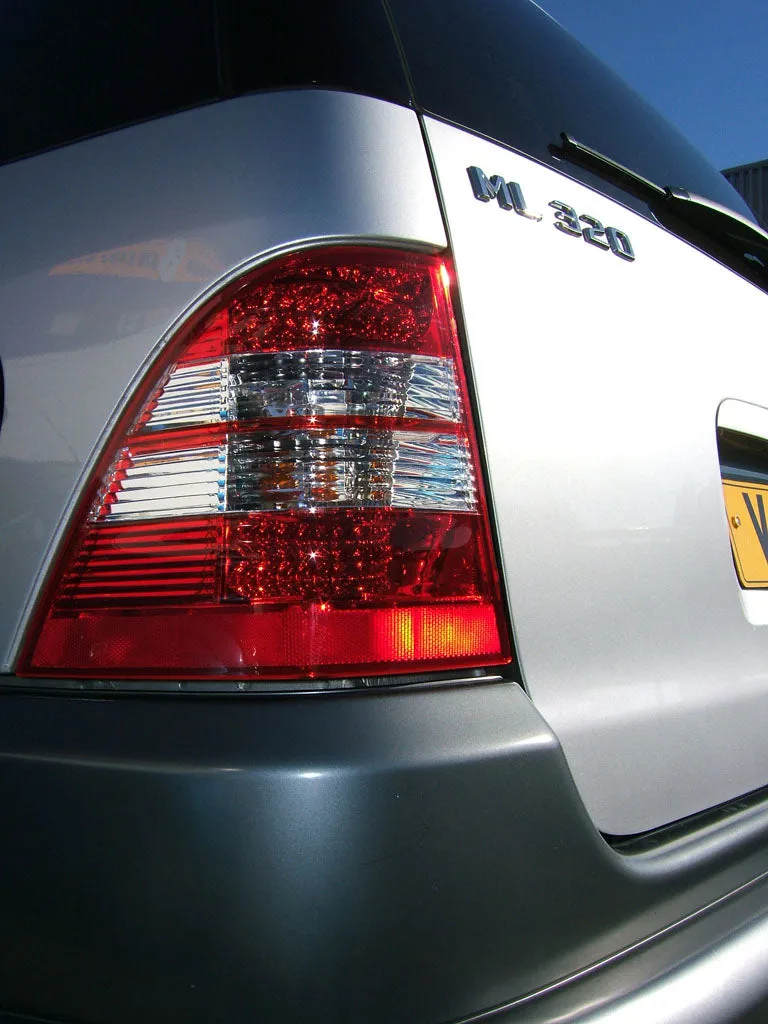 Mercedes-BENZ ML-Class W163 1998-2005 Red & Smoke LED Taillight